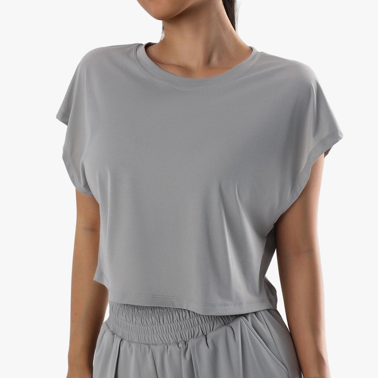 Women's Loose-Fit Cropped Sports Top